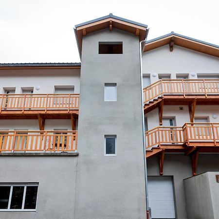 Appartement Neuf 2* Au Centre De Brides Avec Terrasse, Proche Telecabines Et Commerces - Fr-1-512-41 Exterior photo